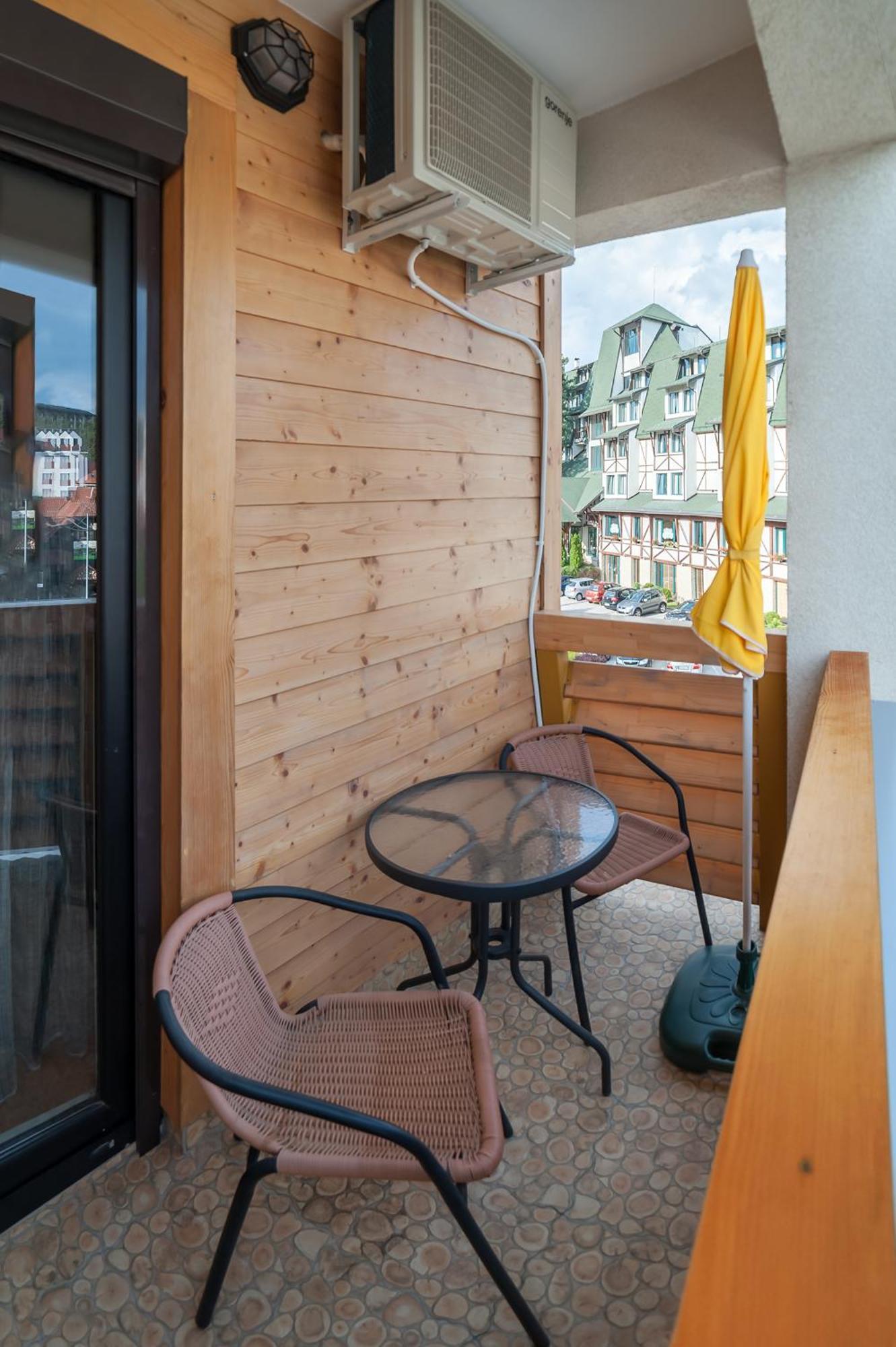 Apartment Maksi-Centar ズラティボール エクステリア 写真